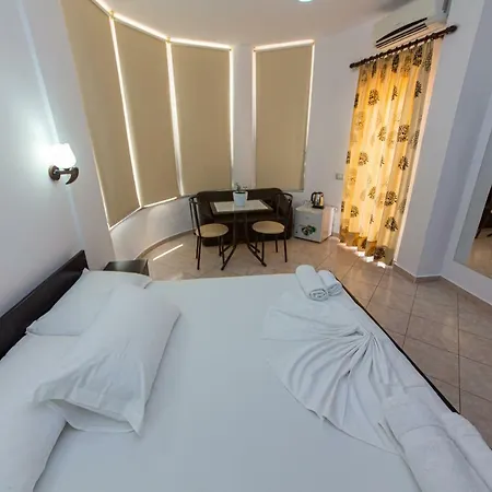 Mariksel 3* Ksamil